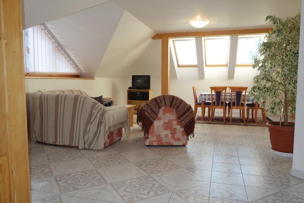 Apartmany Arnika Horní Planá Buitenkant foto